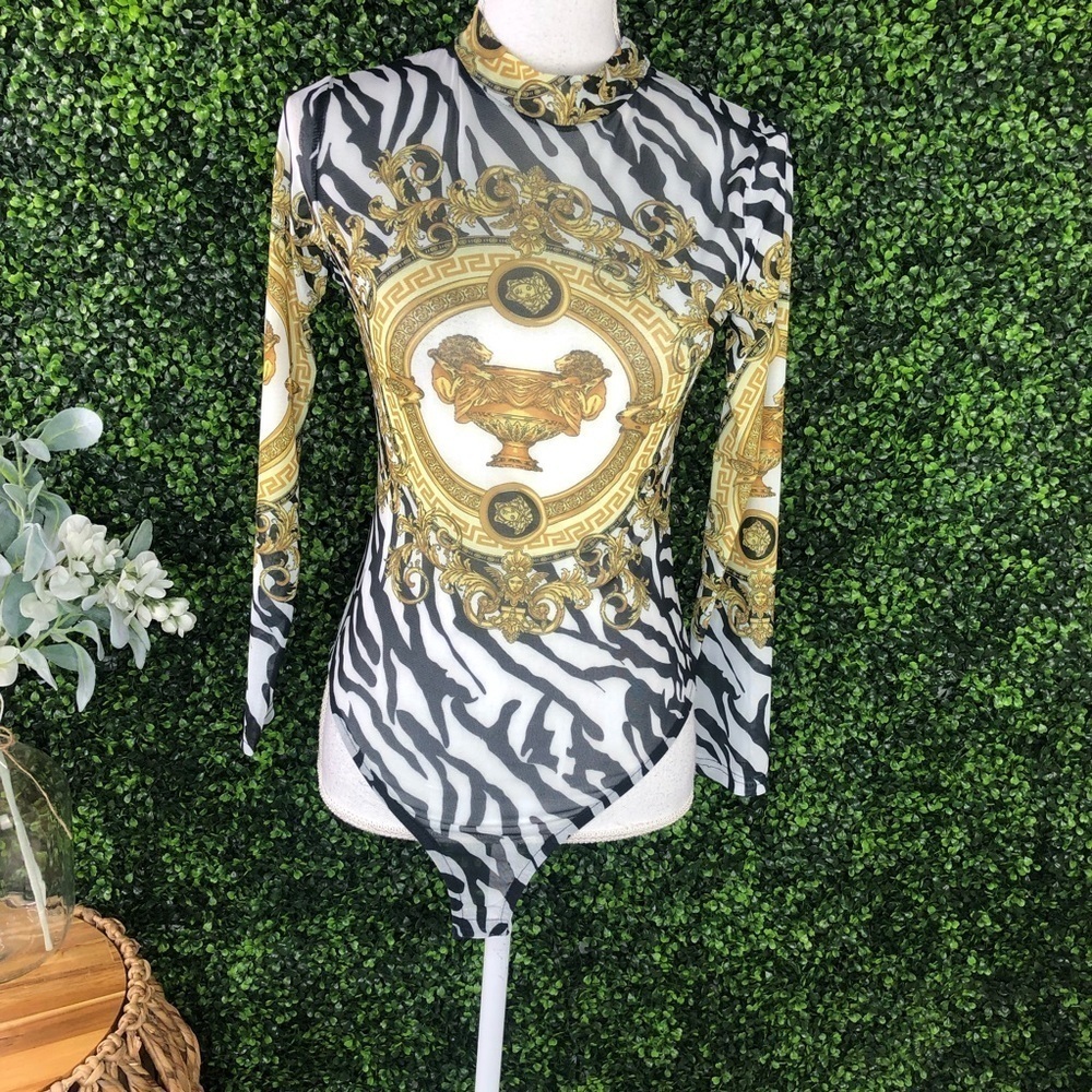Nwt sheer long‎ sleeve bodysuit